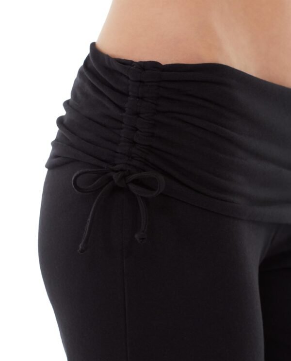 wp09-black_alt1.jpg Carina Basic Capri