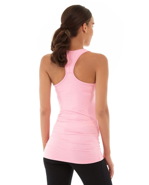 wt03-red_back.jpg Nora Practice Tank