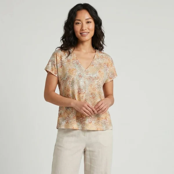 Women's Patterned V-Neck Blouse