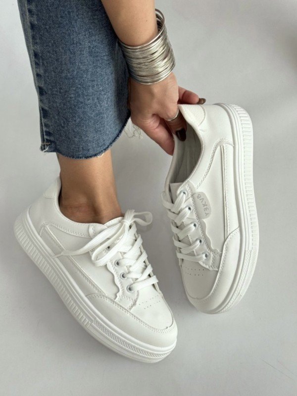 YT Leather Sneakers